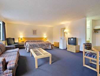 Hotel Super 8 By Wyndham Hot Springs Pokój zdjęcie